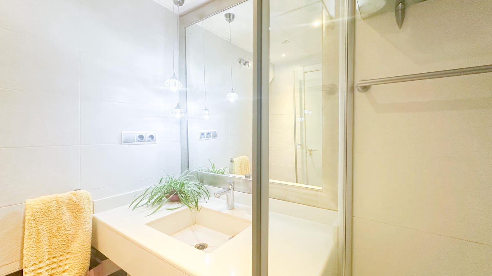 4 soverom Penthouse til salgs i Malaga by med svømmebasseng garasje - € 658 000 (Ref: 9338981)