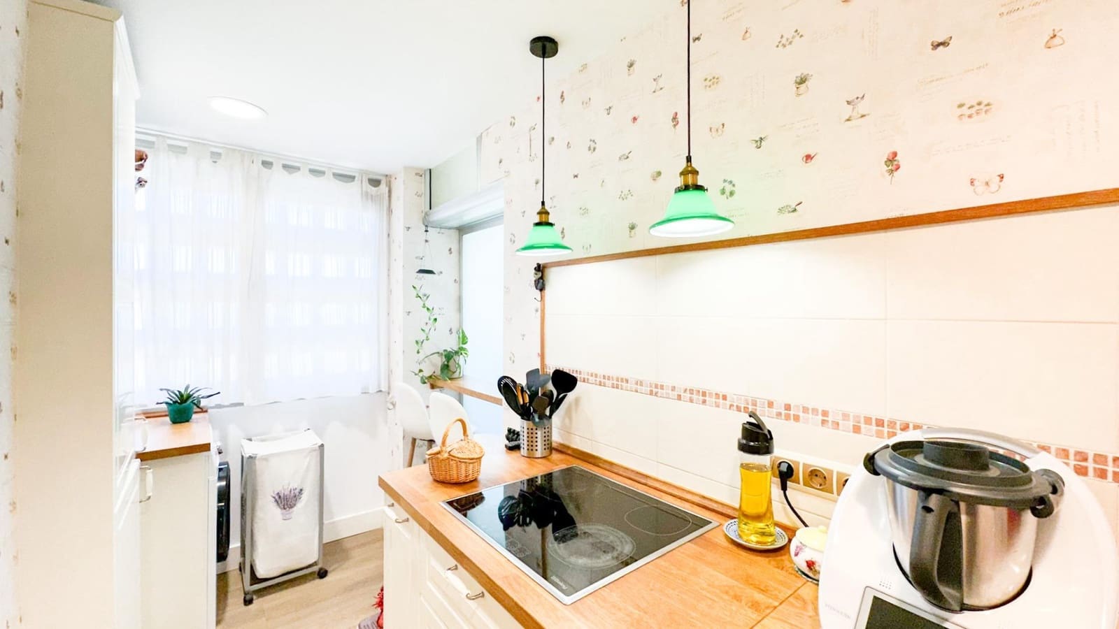 4 soverom Penthouse til salgs i Malaga by med svømmebasseng garasje - € 658 000 (Ref: 9338981)