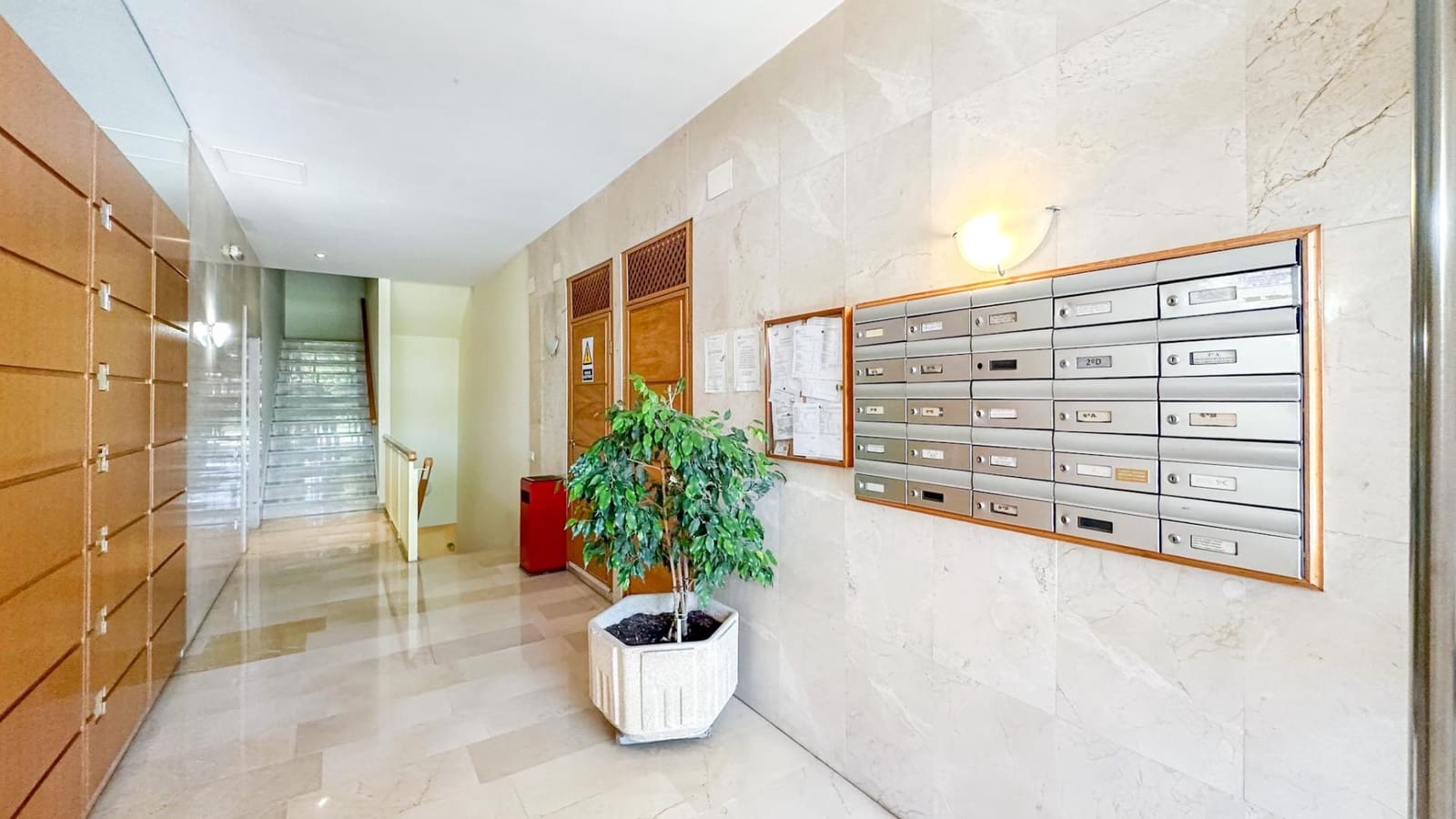 4 soverom Penthouse til salgs i Malaga by med svømmebasseng garasje - € 658 000 (Ref: 9338981)