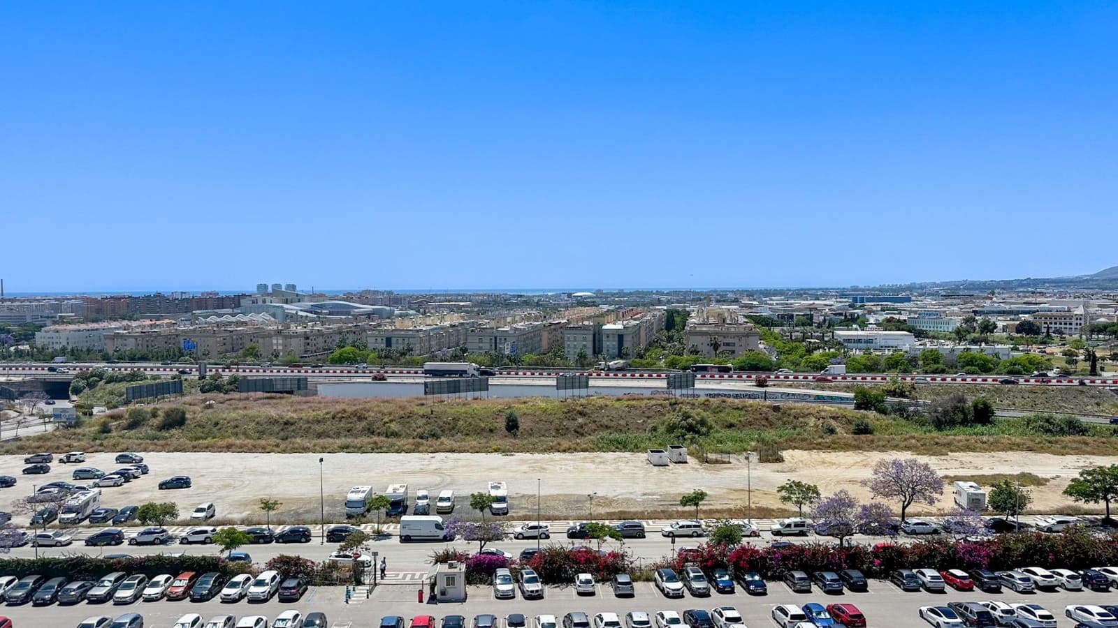 4 soverom Penthouse til salgs i Malaga by med svømmebasseng garasje - € 658 000 (Ref: 9338981)