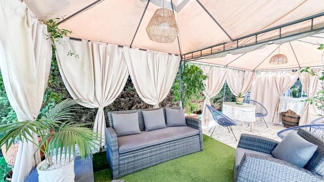 4 camera da letto Villa in vendita in Rincón de la Victoria con piscina garage - 885.000 € (Rif: 9338982)