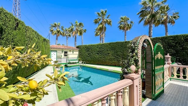 4 camera da letto Villa in vendita in Rincón de la Victoria con piscina garage - 885.000 € (Rif: 9338982)