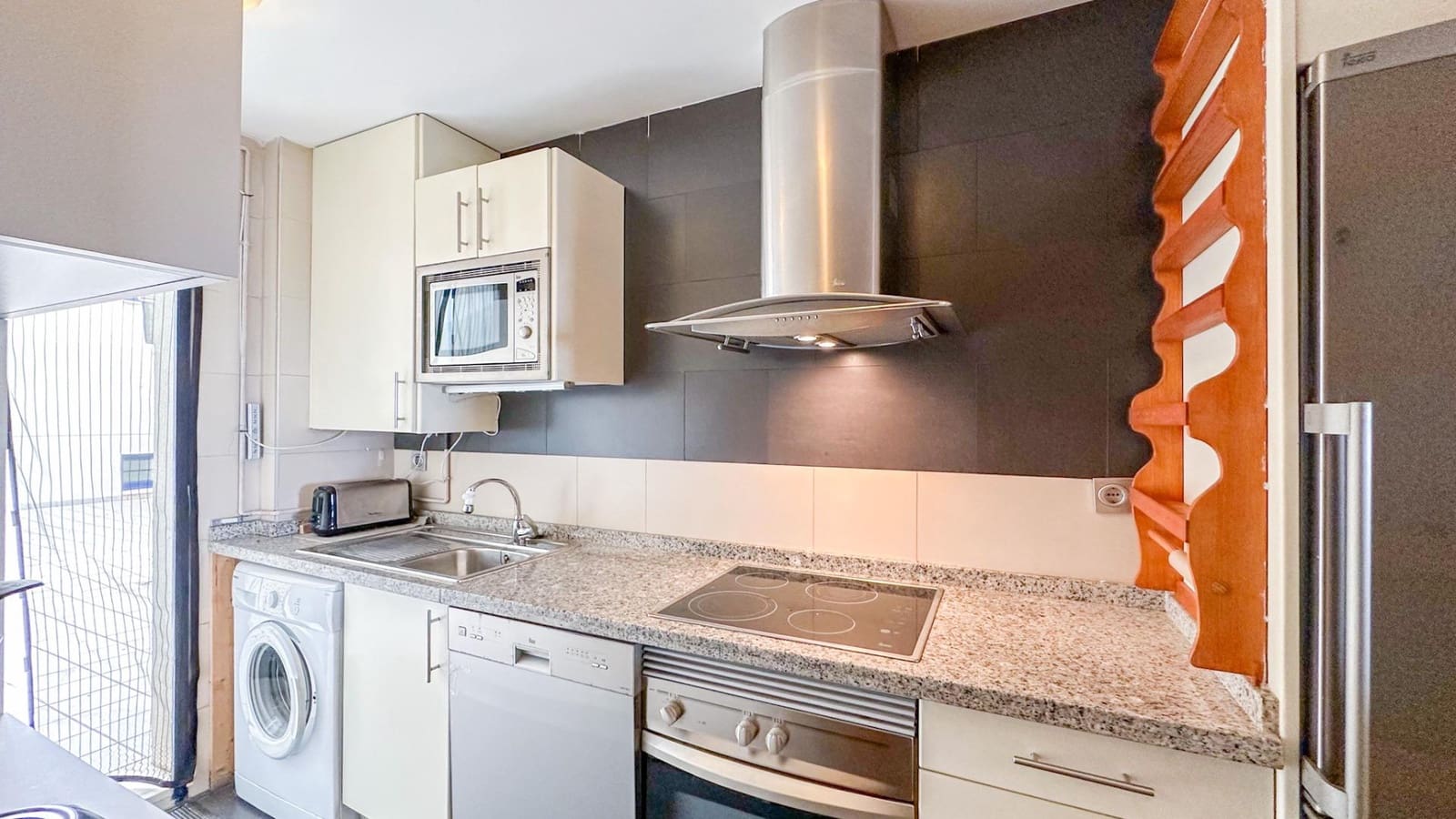 2 sypialnia Mieszkanie na sprzedaż w Miasto Malaga z garażem - 720 000 € (Ref: 9338985)