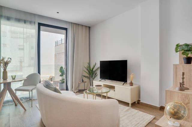 Loft til salgs i La Trinidad, Málaga by med svømmebasseng - € 219 000 (Ref: 9338989)