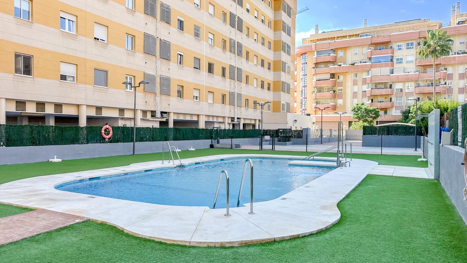 3 sypialnia Mieszkanie do wynajęcia w Miasto Malaga z basenem garażem - 1 750 € (Ref: 9338990)