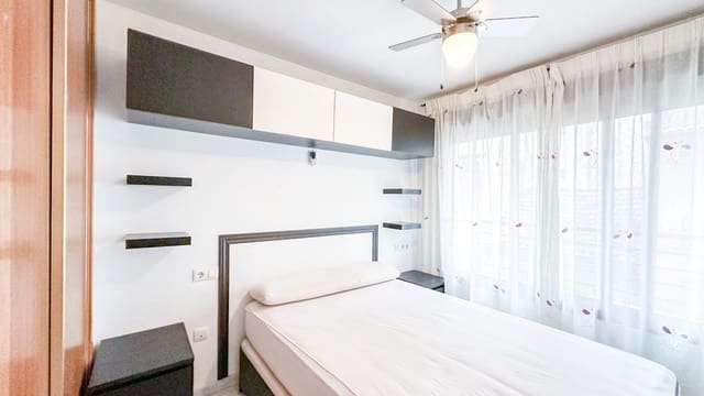 2 makuuhuone Asunto myytävänä paikassa La Trinidad, Málaga kaupunki mukana 
autotalli - 350 000 € (Ref: 9338993)