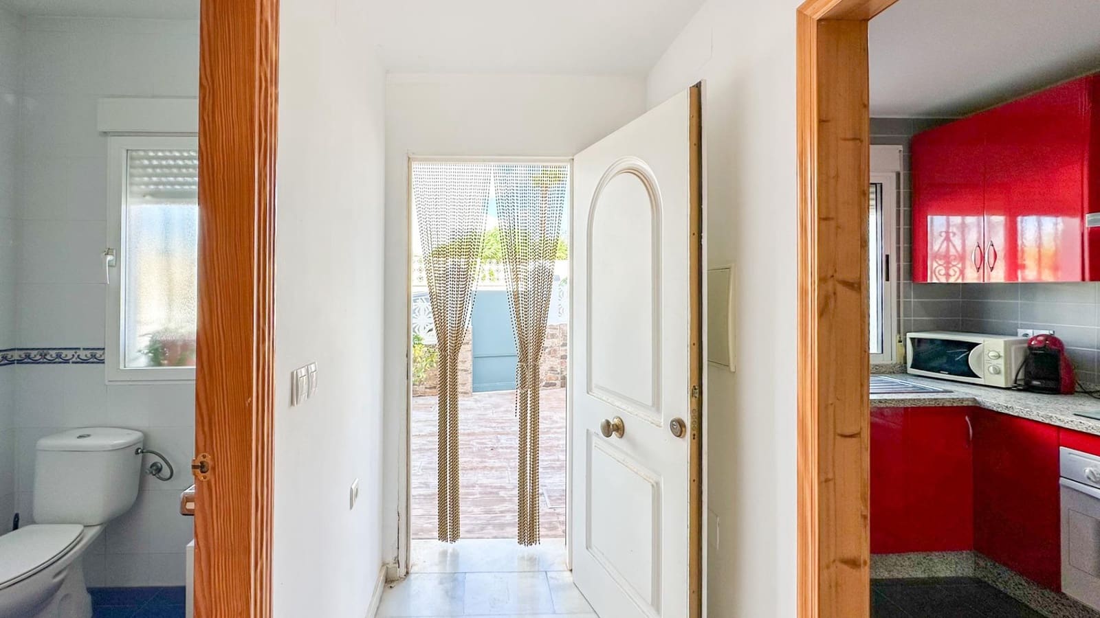 3 makuuhuone Rivitalo vuokrattavana paikassa Almayate mukana uima-altaan 
autotalli - 1 800 € (Ref: 9353567)