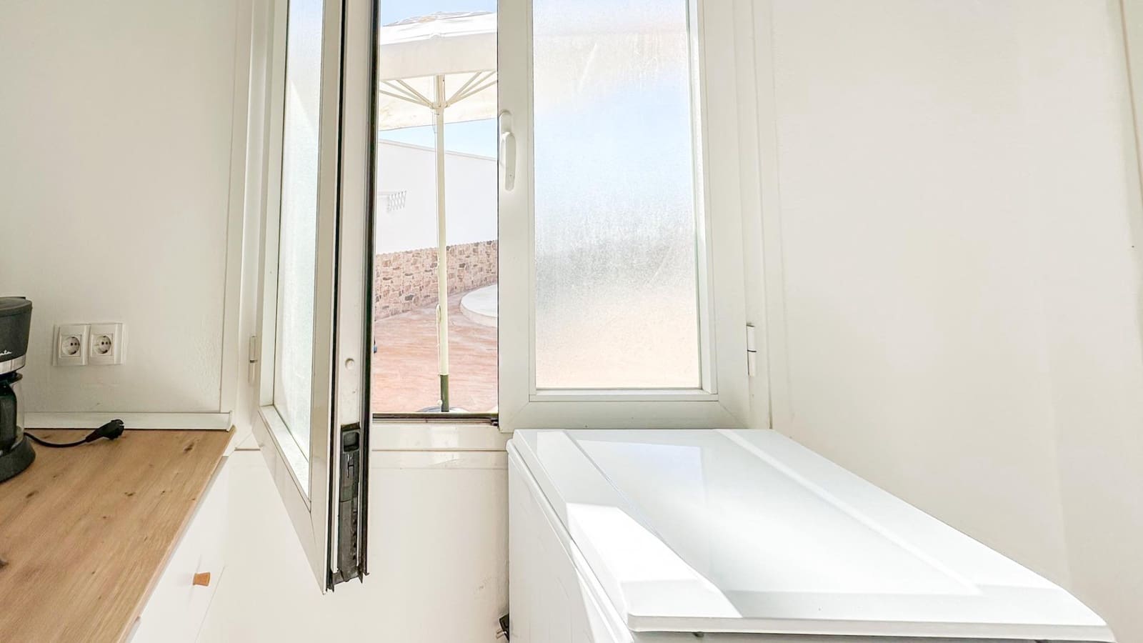 3 makuuhuone Rivitalo vuokrattavana paikassa Almayate mukana uima-altaan 
autotalli - 1 800 € (Ref: 9353567)