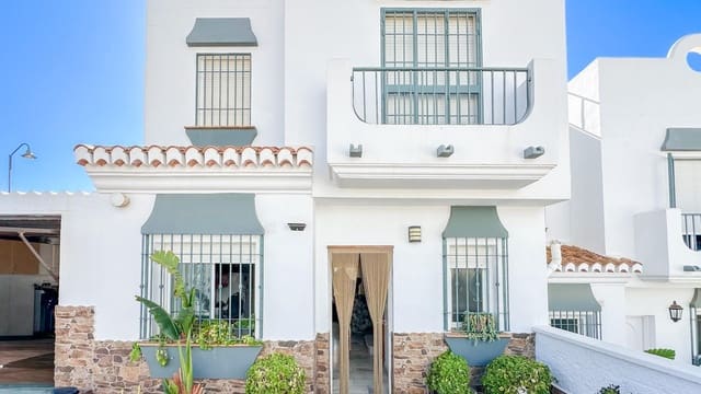 3 makuuhuone Rivitalo vuokrattavana paikassa Almayate, Vélez-Málaga mukana uima-altaan 
autotalli - 1 800 € (Ref: 9353567)