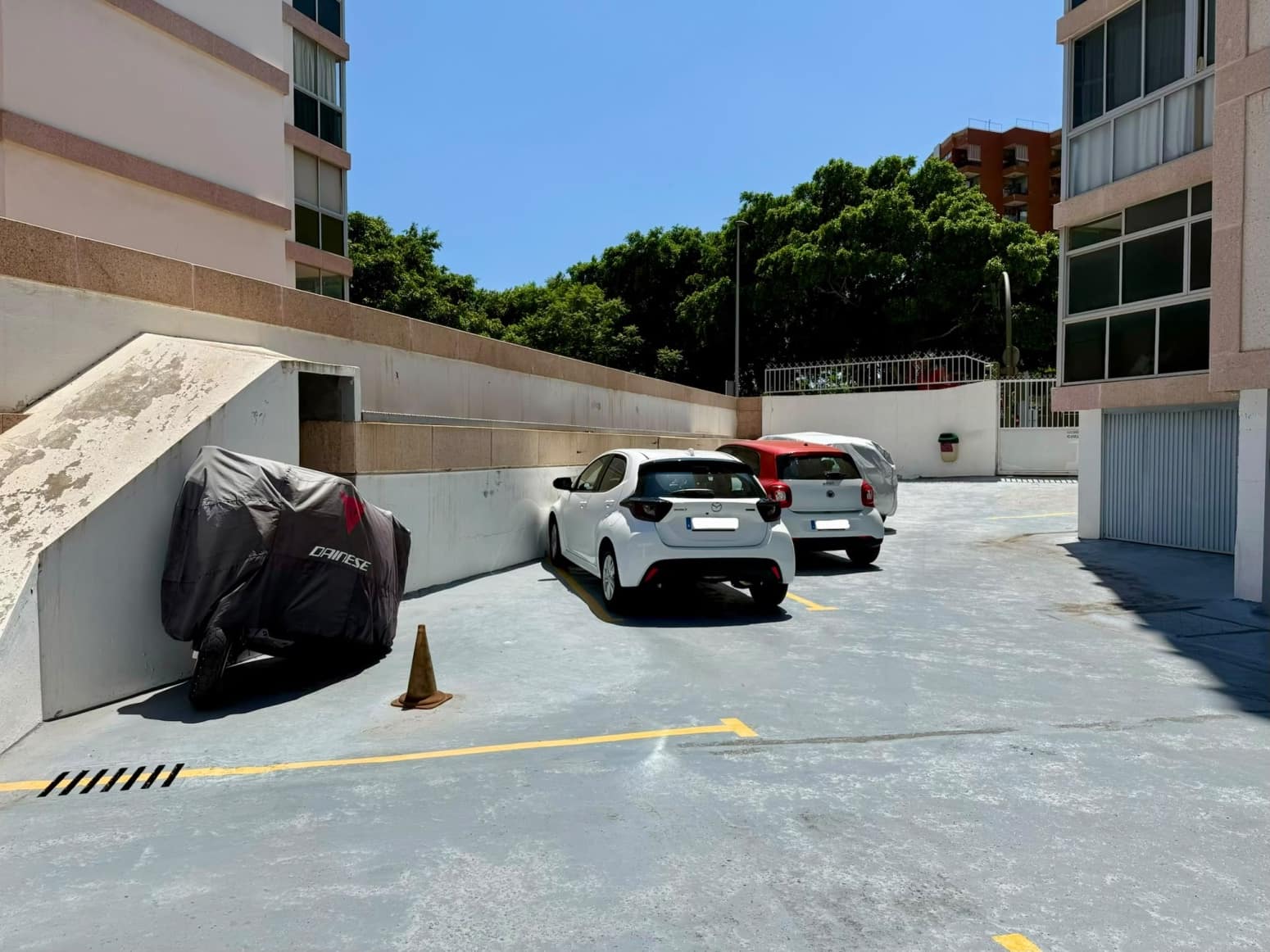 Garaje en Santa Cruz de Tenerife en venta - 32.000 € (Ref: 10035807)