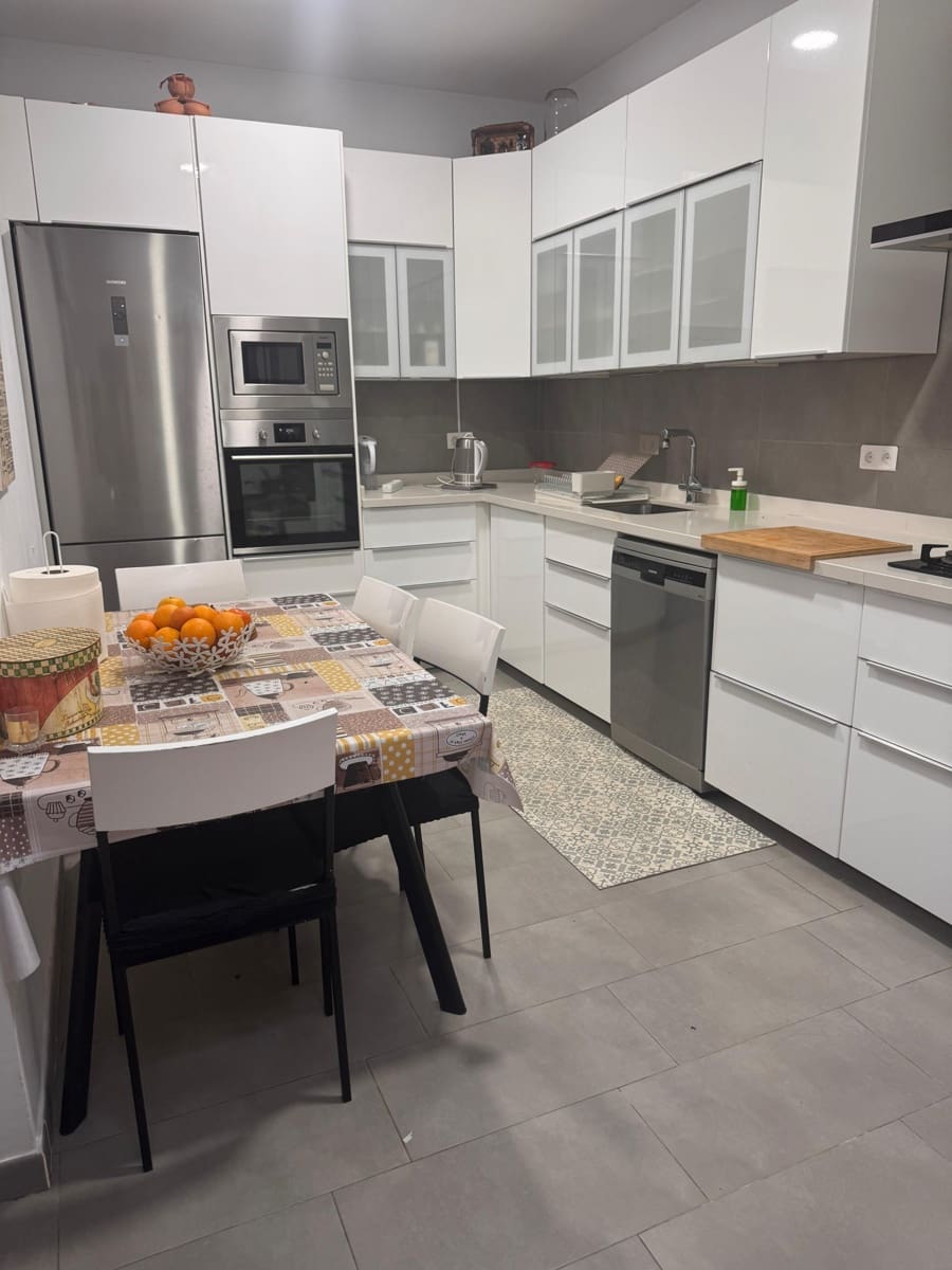 4 sypialnia Willa do wynajęcia w San Cristobal de La Laguna - 450 € (Ref: 10043504)