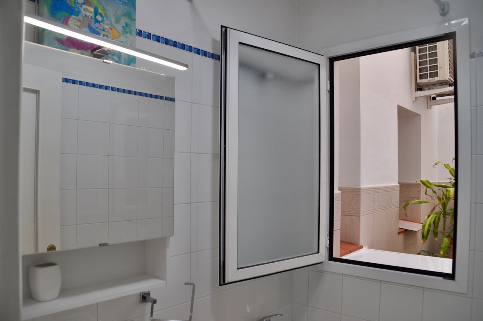 Appartement de 1 chambre à louer à Santa Cruz de Tenerife - 950 € (Ref: 10048066)