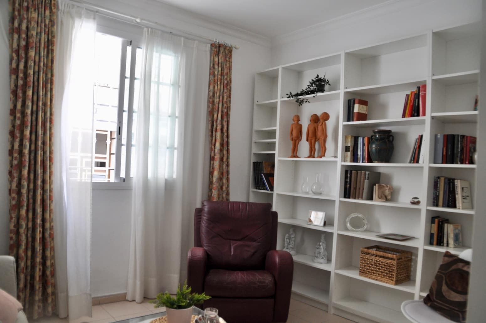 Appartement de 1 chambre à louer à Santa Cruz de Tenerife - 950 € (Ref: 10048066)