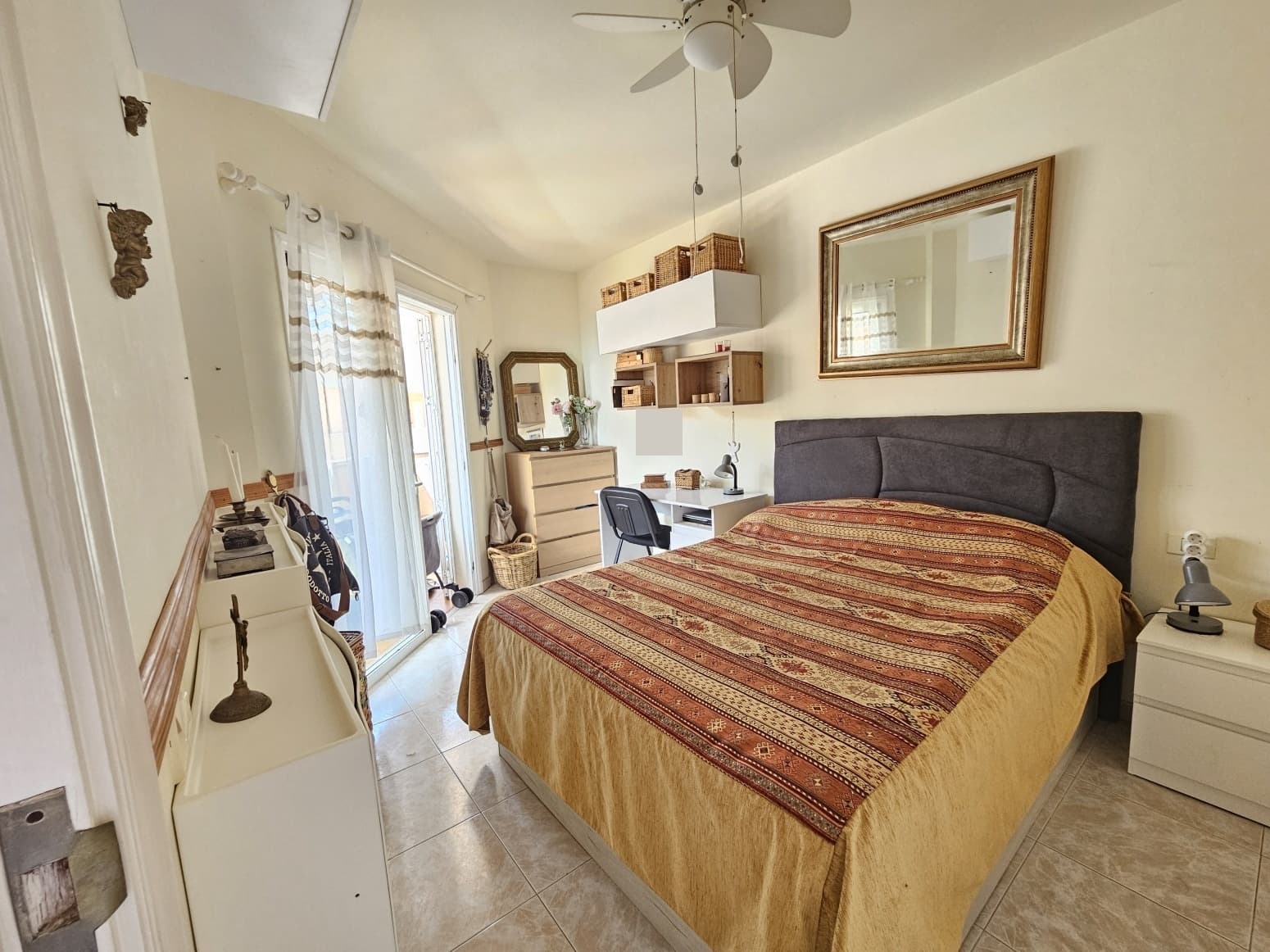 1 bedroom Flat for sale in Arona with garage - € 250,000 (Ref: 10057961)