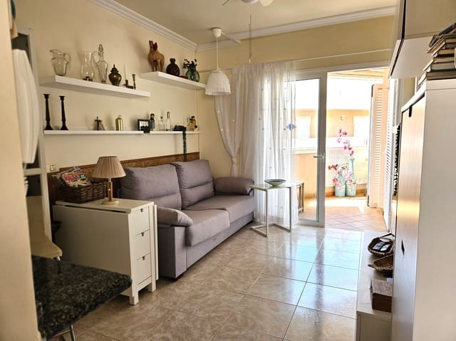 1 soveværelse Lejlighed til salg i Costa del Silencio, Arona med garage - € 250.000 (Ref: 10057961)