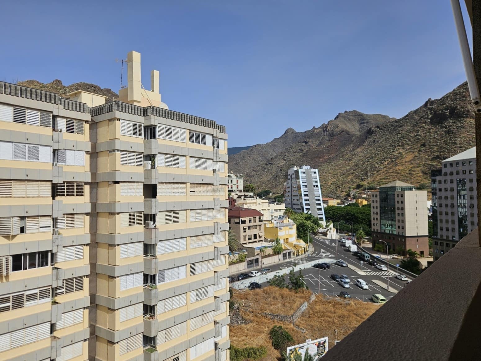 4 sovrum Lägenhet till salu i Santa Cruz de Tenerife - 425 000 € (Ref: 10077048)