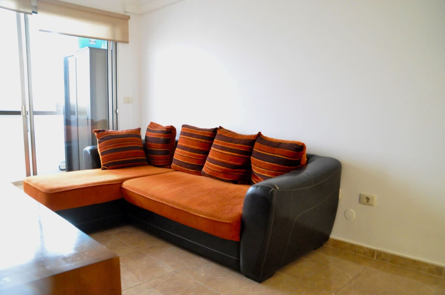 1 bedroom Flat for rent in Santa Cruz de Tenerife - € 1,000 (Ref: 10111217)