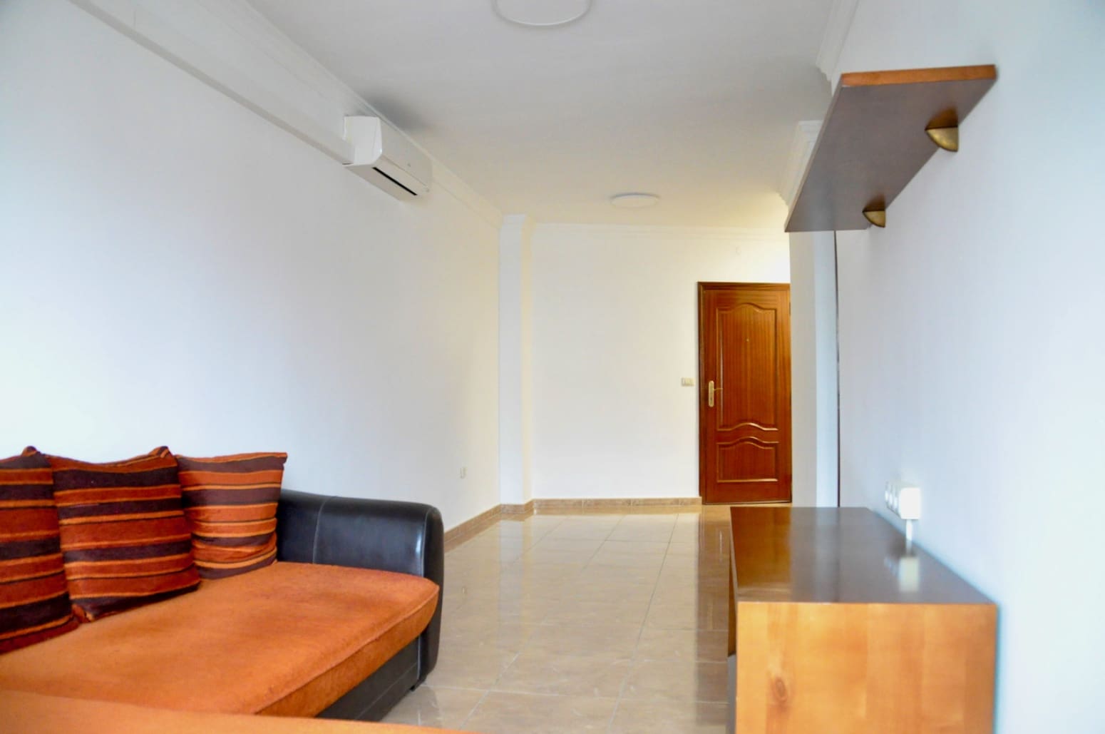1 bedroom Flat for rent in Santa Cruz de Tenerife - € 1,000 (Ref: 10111217)