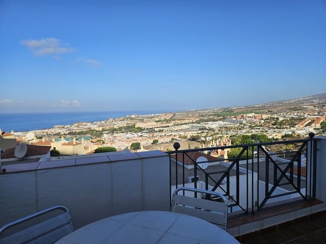 1 slaapkamer Flat te koop in Torviscas Centro y Alto, Adeje met zwembad garage - € 325.000 (Ref: 10121192)