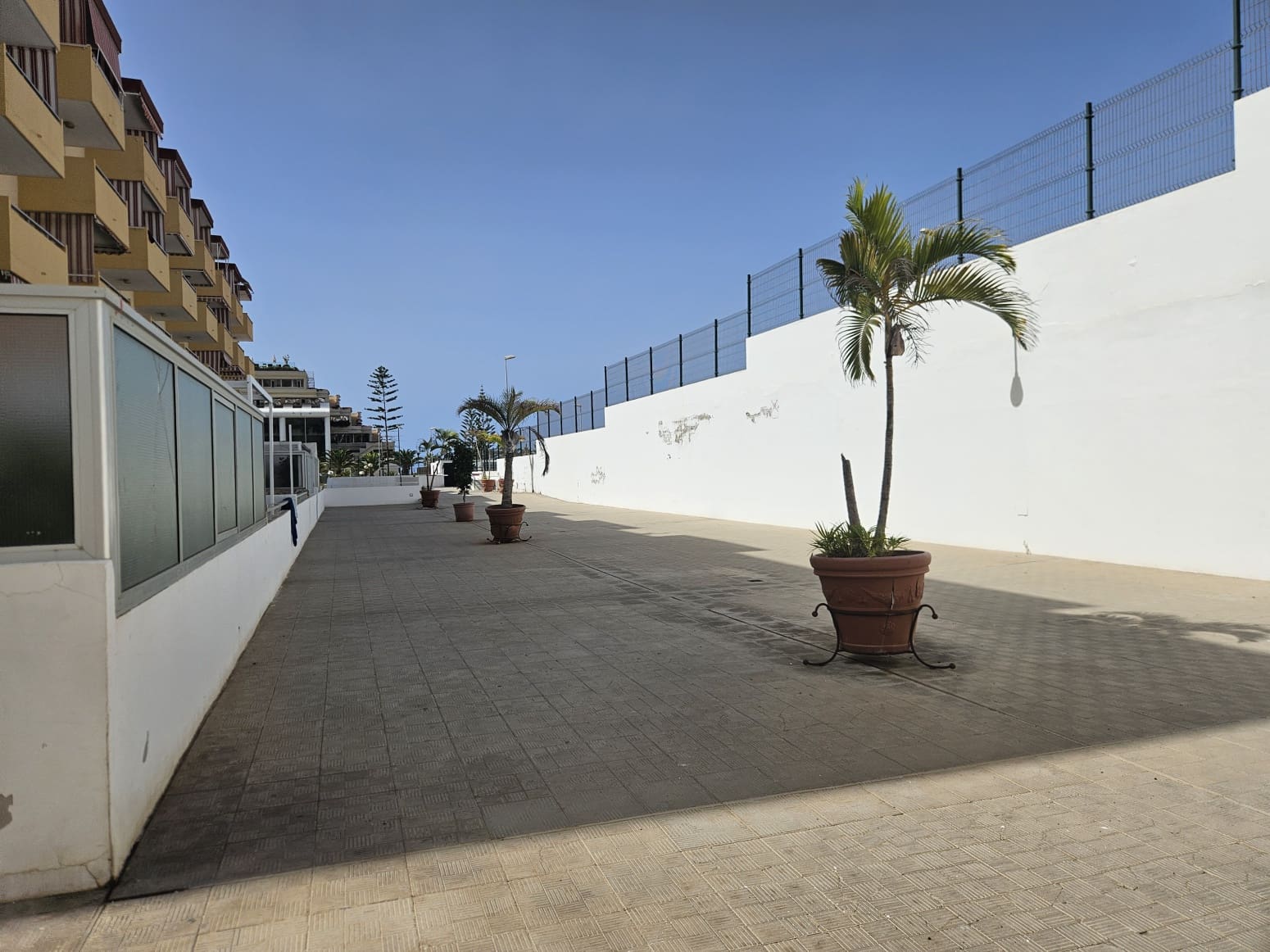 1 bedroom Flat for sale in Los Cristianos - € 385,000 (Ref: 10154111)