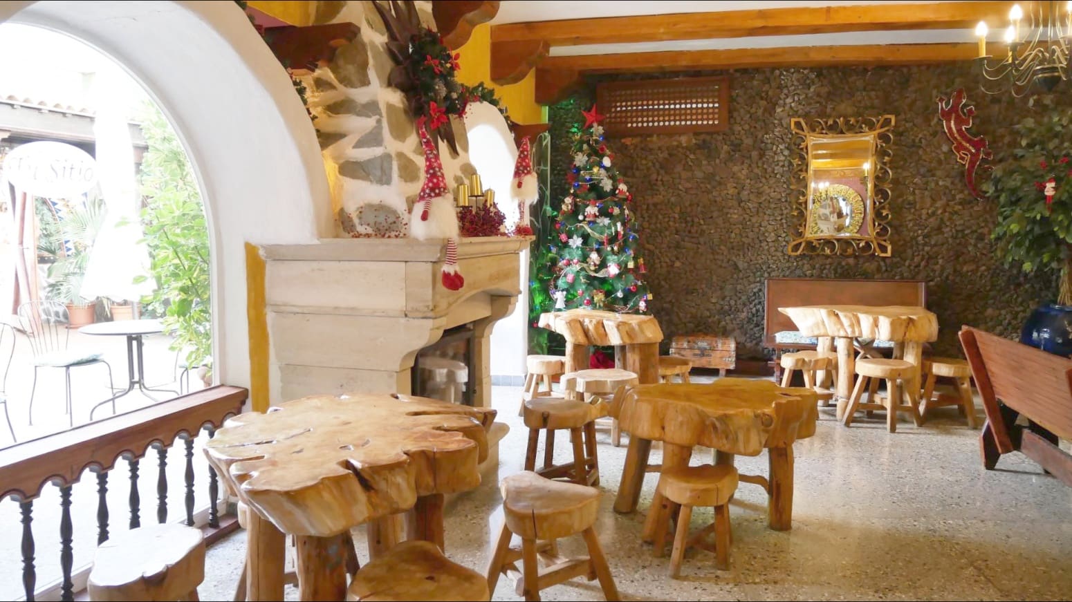 Erhverv til leje i El Rosario - € 3.000 (Ref: 8637251)