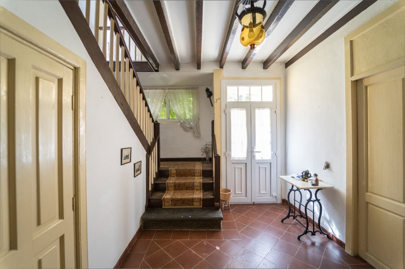 6 bedroom Villa for sale in San Cristobal de La Laguna with garage - € 1,450,000 (Ref: 8637254)