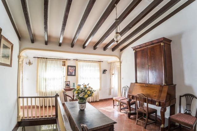 6 soveværelse Villa til salg i San Cristóbal de La Laguna med garage - € 1.450.000 (Ref: 8637254)