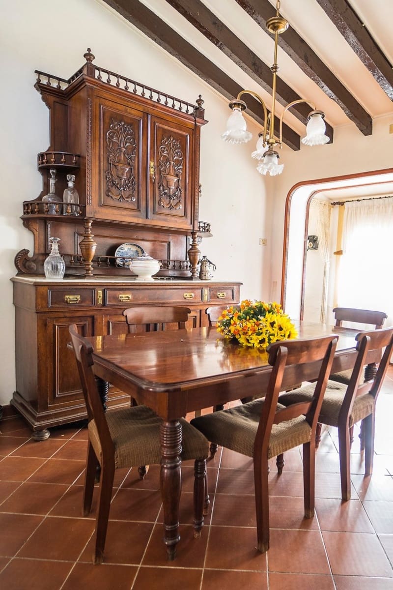 6 bedroom Villa for sale in San Cristobal de La Laguna with garage - € 1,450,000 (Ref: 8637254)