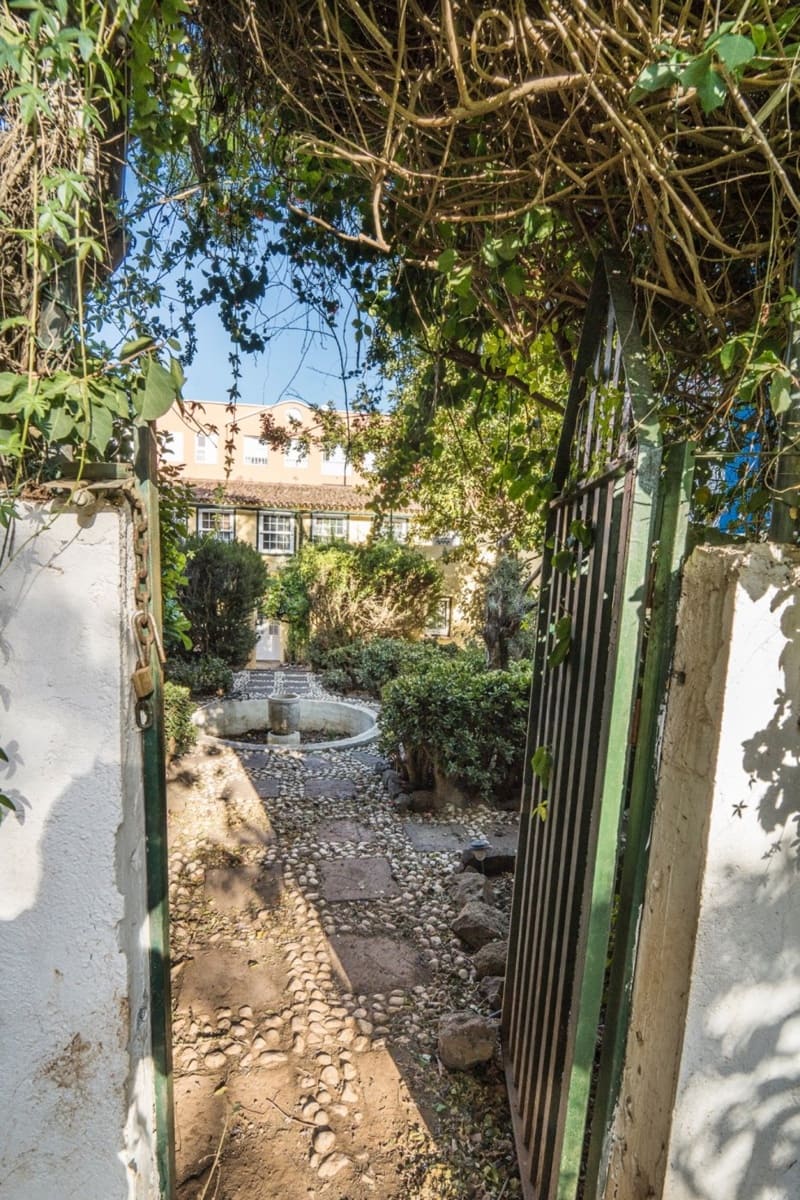 6 bedroom Villa for sale in San Cristobal de La Laguna with garage - € 1,450,000 (Ref: 8637254)