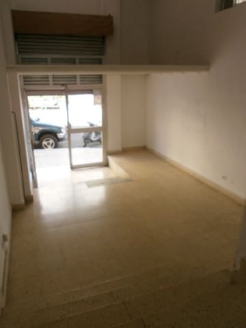 Kommersiell til salgs i Los Gladiolos, Santa Cruz de Tenerife - € 130 000 (Ref: 8875171)