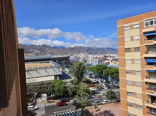 4 makuuhuone Asunto myytävänä paikassa La Salle, Santa Cruz de Tenerife - 350 000 € (Ref: 9002862)