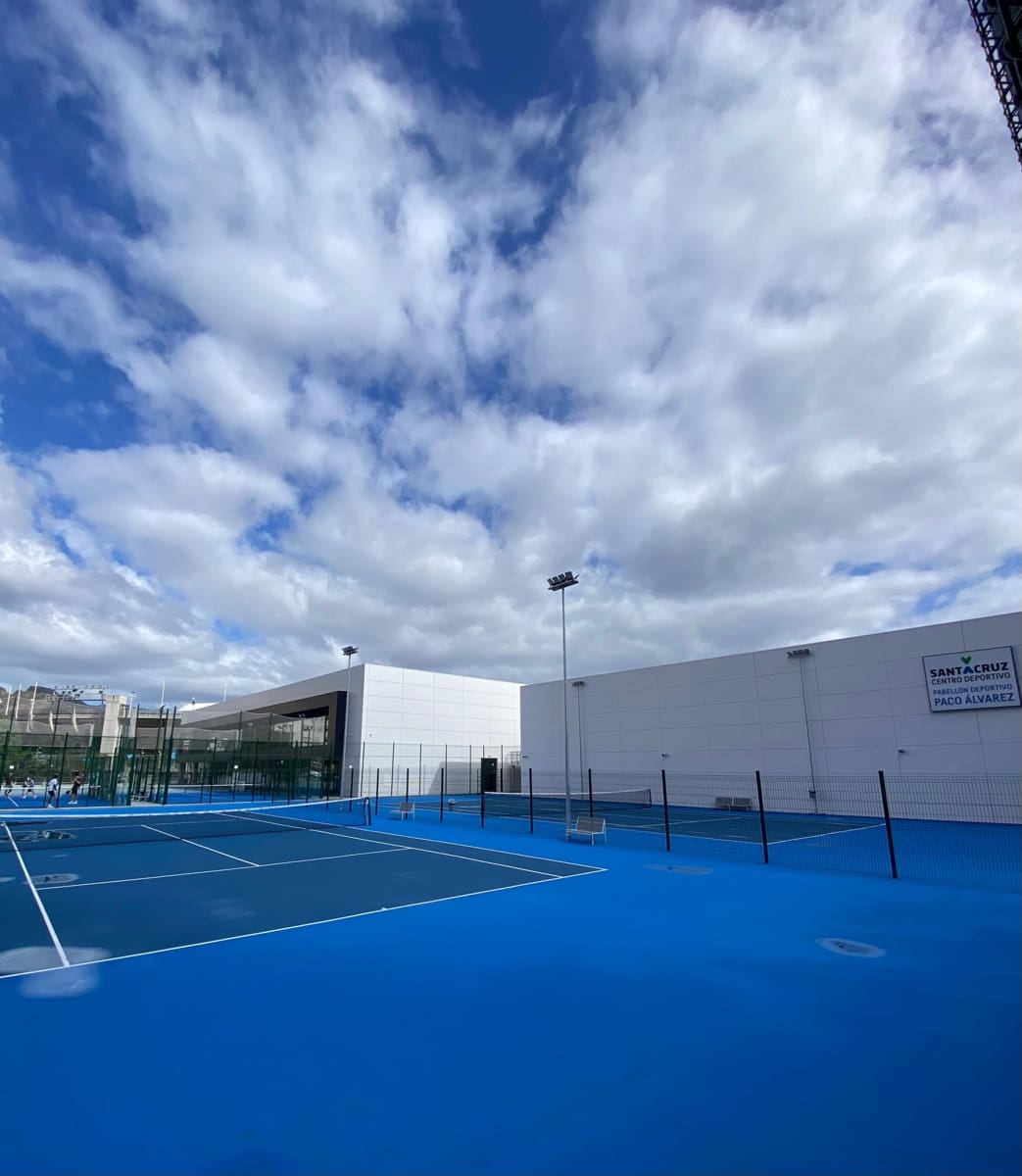 4 bedroom Flat for sale in Santa Cruz de Tenerife - € 350,000 (Ref: 9002862)