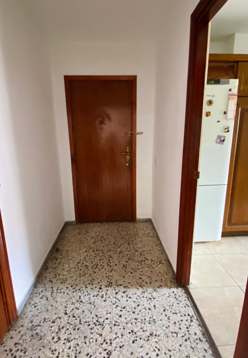 4 bedroom Flat for sale in Santa Cruz de Tenerife - € 350,000 (Ref: 9002862)