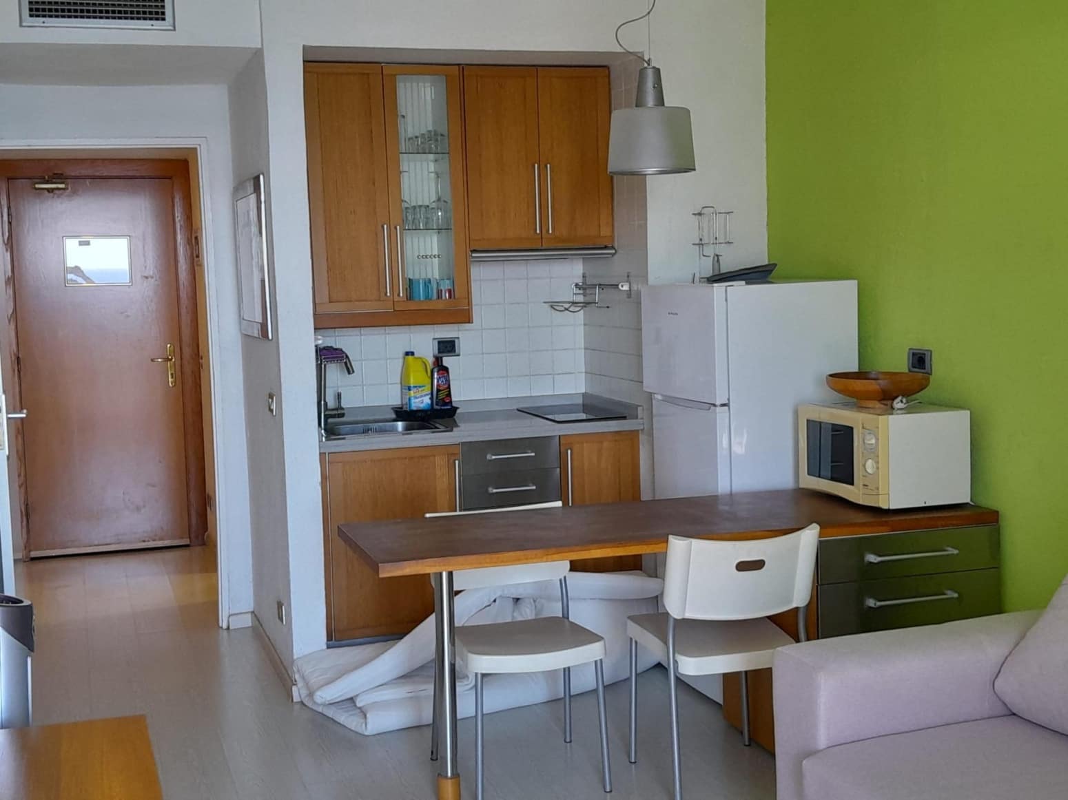Apartamento para arrendar em Puerto de la Cruz com piscina - 600 € (Ref: 9013477)