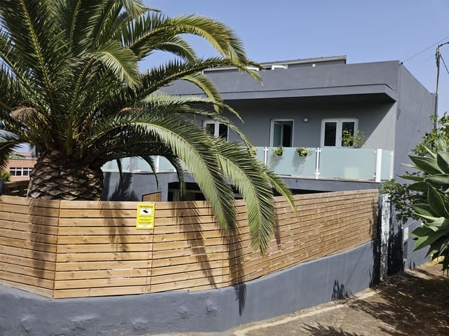 5 quarto Moradia para venda em Tacoronte com garagem - 399 000 € (Ref: 9130268)