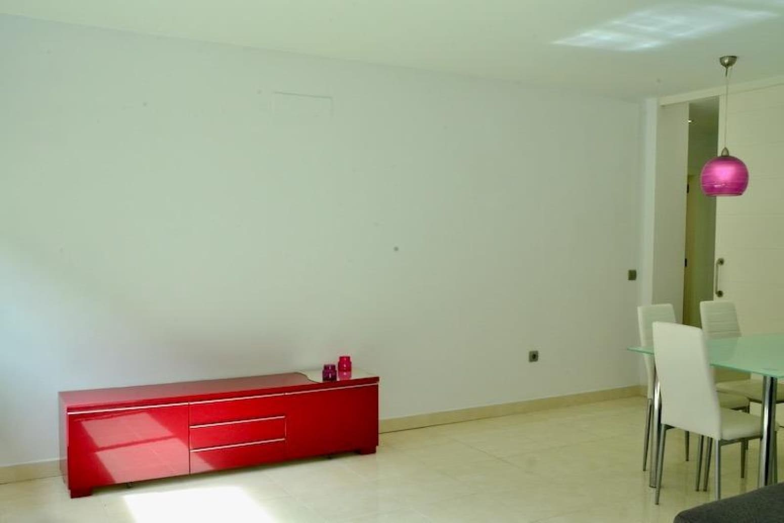 2 bedroom Flat for rent in Santa Cruz de Tenerife with garage - € 900 (Ref: 9408266)