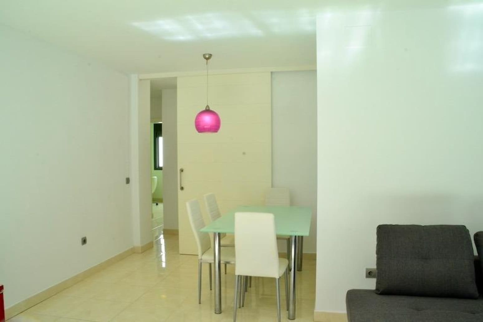 2 bedroom Flat for rent in Santa Cruz de Tenerife with garage - € 900 (Ref: 9408266)