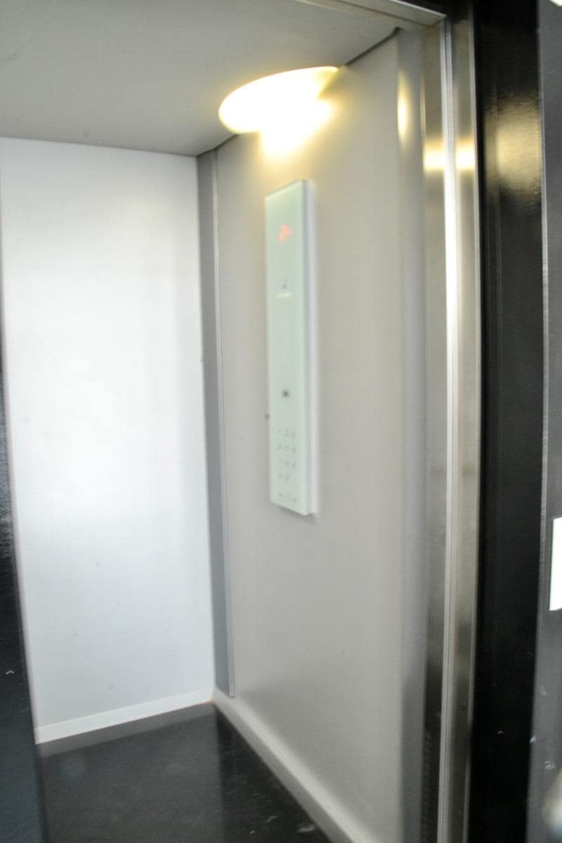 2 bedroom Flat for rent in Santa Cruz de Tenerife with garage - € 900 (Ref: 9408266)