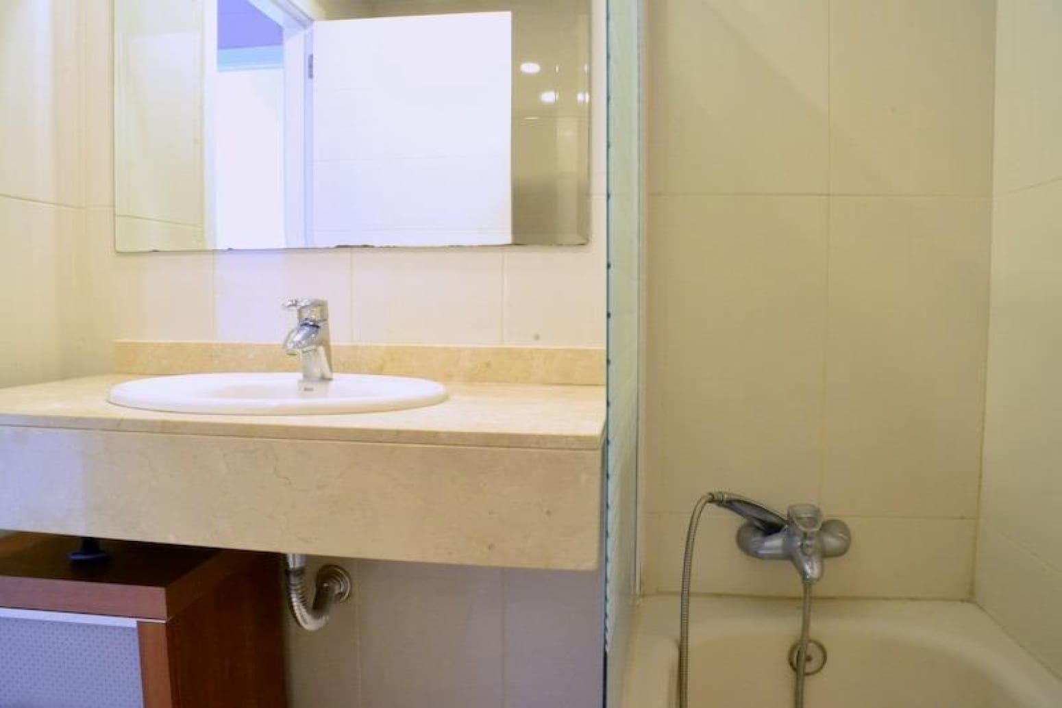 2 bedroom Flat for rent in Santa Cruz de Tenerife with garage - € 900 (Ref: 9408266)