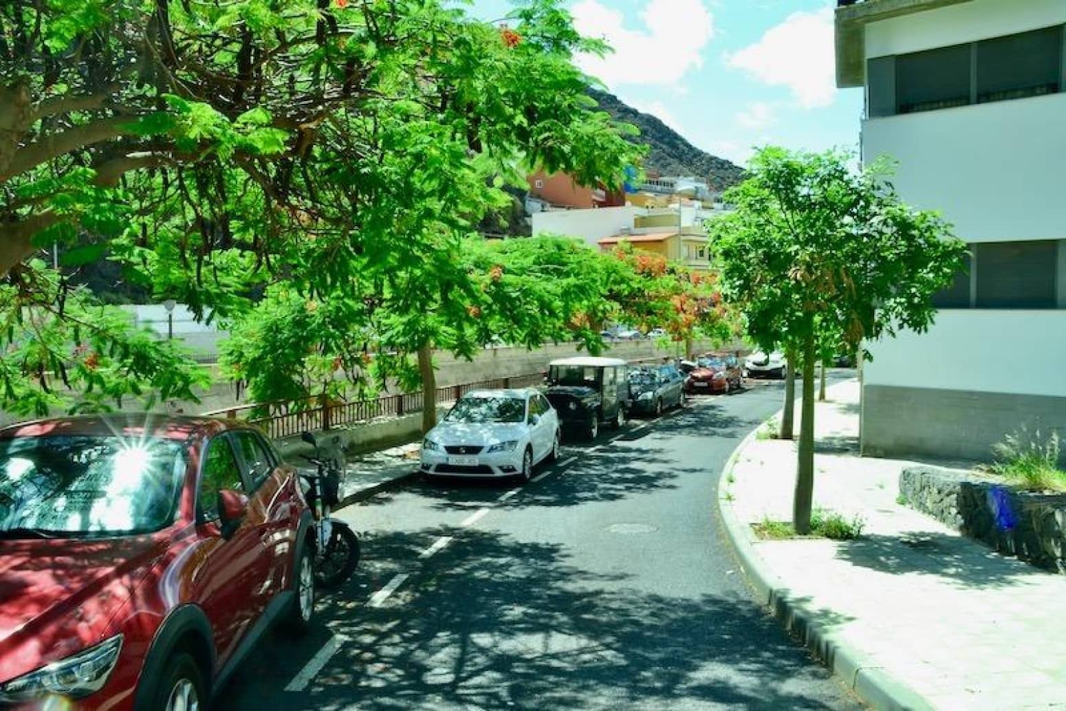 2 bedroom Flat for rent in Santa Cruz de Tenerife with garage - € 900 (Ref: 9408266)