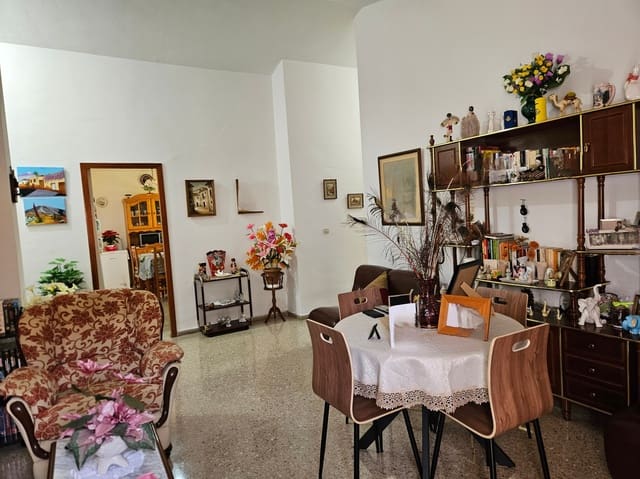 3 slaapkamer Flat te koop in Puerto de la Cruz met garage - € 190.000 (Ref: 9461123)