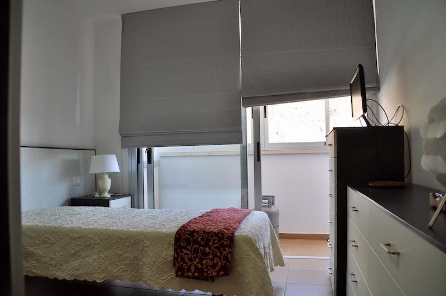2 slaapkamer Flat te huur in San Cristobal de La Laguna met garage - € 900 (Ref: 9542771)