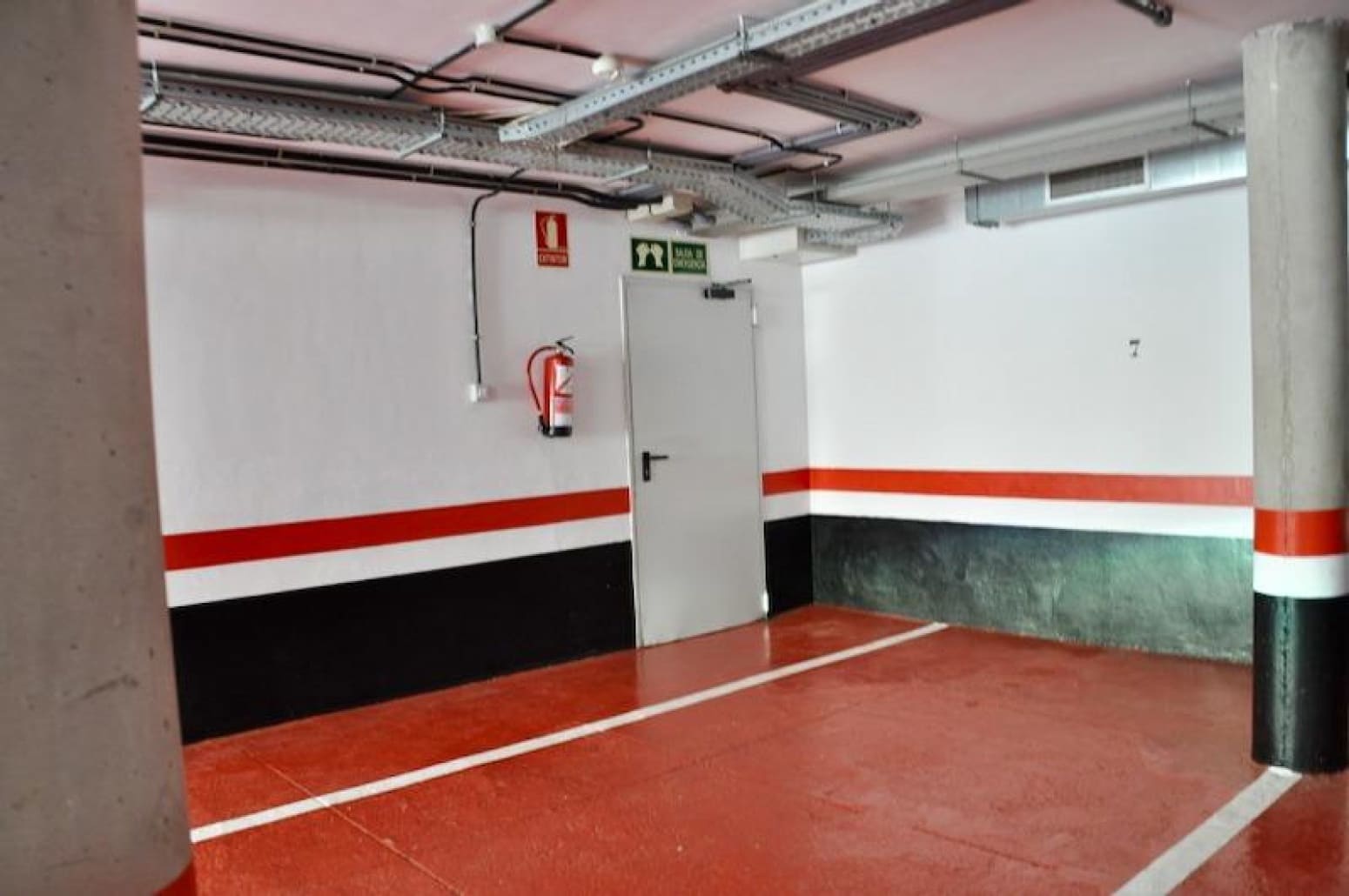 2 slaapkamer Flat te huur in San Cristobal de La Laguna met garage - € 900 (Ref: 9542771)