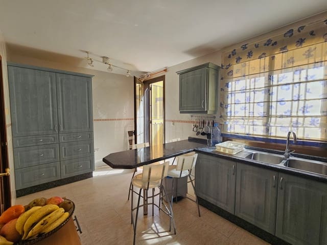 3 soveværelse Villa til salg i Las Chafiras (San Miguel), San Miguel de Abona med garage - € 395.000 (Ref: 9614586)