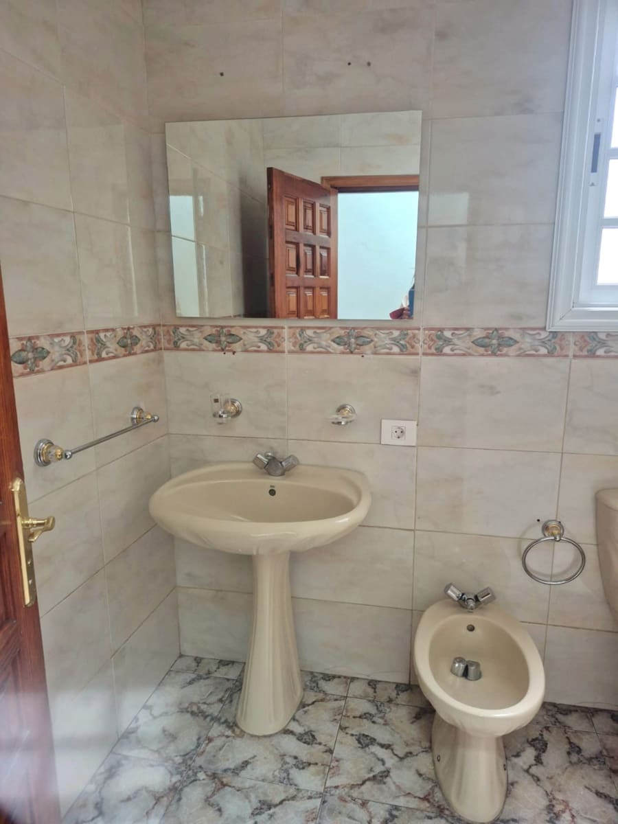 Piso de 5 habitaciones en San Cristóbal de La Laguna en venta - 425.000 € (Ref: 9729475)