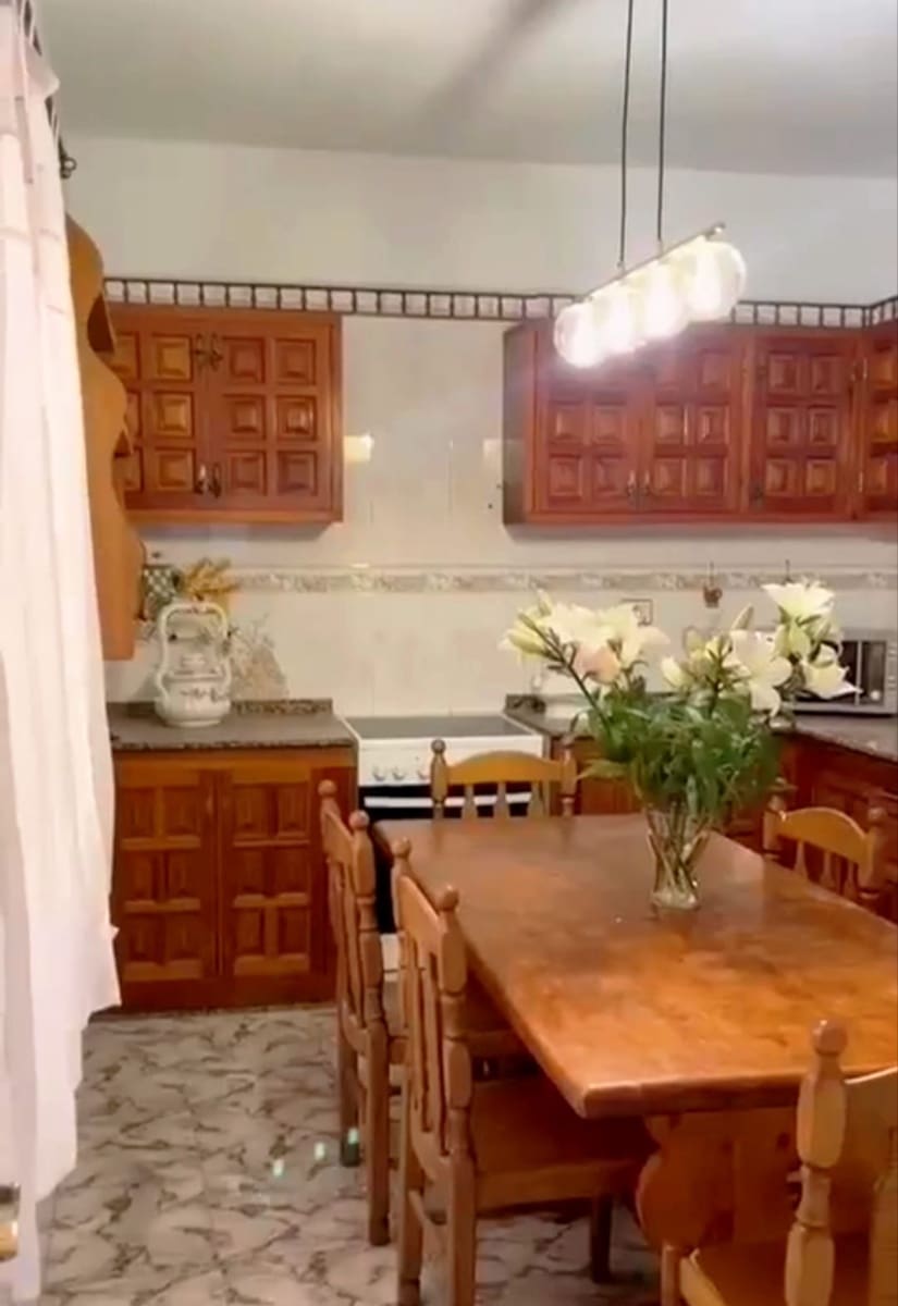 Piso de 5 habitaciones en San Cristóbal de La Laguna en venta - 425.000 € (Ref: 9729475)