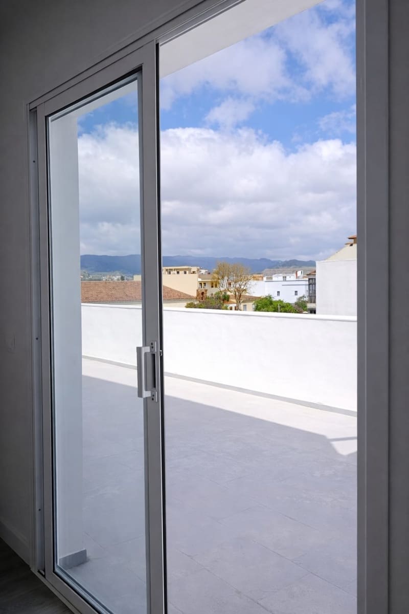 2 bedroom Flat for sale in San Cristobal de La Laguna - € 445,000 (Ref: 9733409)