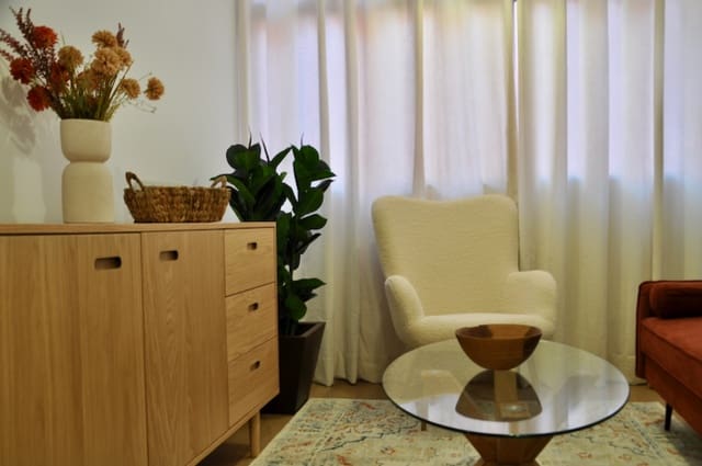 2 bedroom Flat for rent in La Alegria, Santa Cruz de Tenerife - € 950 (Ref: 9746813)