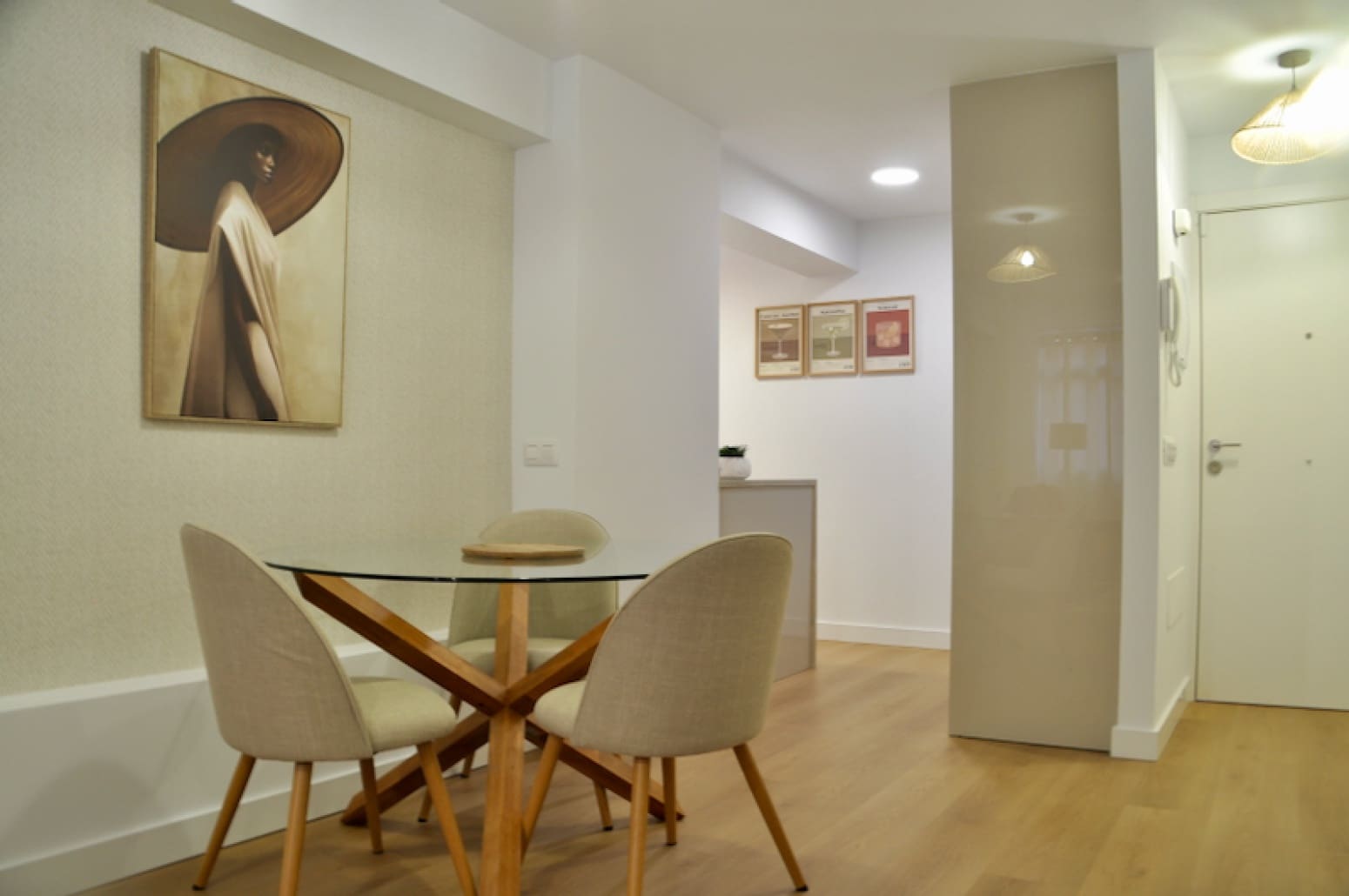 2 bedroom Flat for rent in Santa Cruz de Tenerife - € 950 (Ref: 9746813)