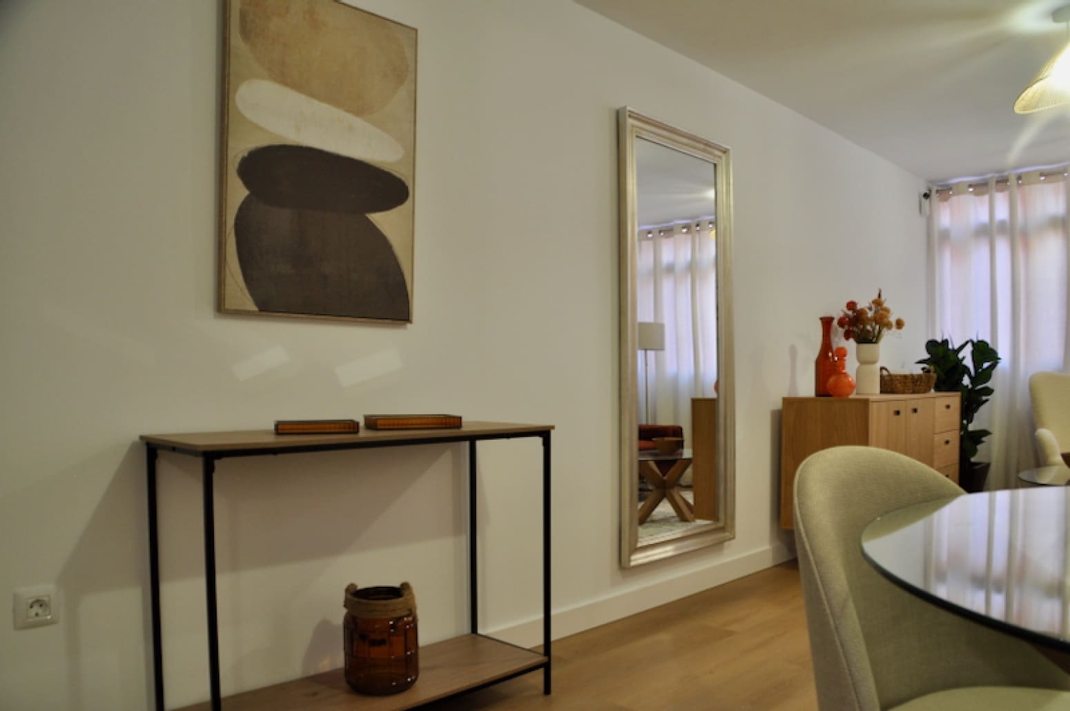 2 bedroom Flat for rent in Santa Cruz de Tenerife - € 950 (Ref: 9746813)